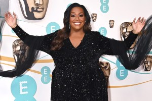 ALISON HAMMOND GREAT BRITISH BAKING SHOW