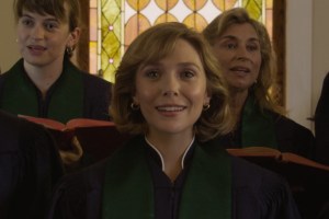 Elizabeth Olsen singing in church in 'Love & Death'
