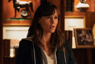 Jennifer Garner in 'The Last Thing He Told Me'