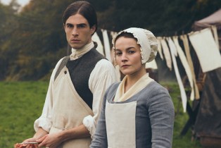 Denzell (Joey Phillips) and Rachel (Izzy Meikle-Small) in 'Outlander' Season 7