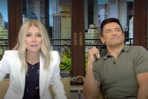 Kelly Ripa and Mark Consuelos on 'Live with Kelly and Mark'