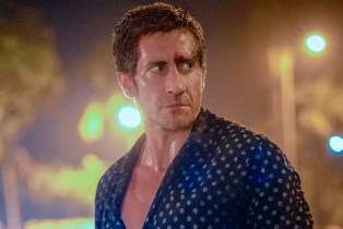 JAKE GYLLENHAAL stars in ROADHOUSE