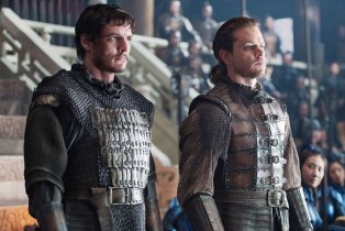 THE GREAT WALL, l-r: Pedro Pascal, Matt Damon, 2016. ph: Jasin Boland/©Universal Pictures/courtesy
