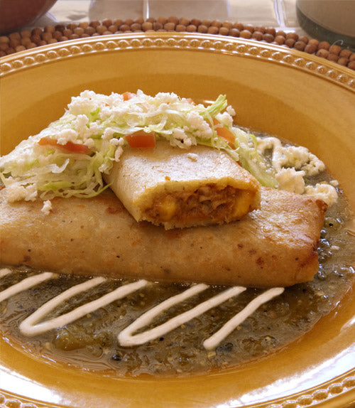 FRIED CHICKEN & 3 CHEESE TAMALE