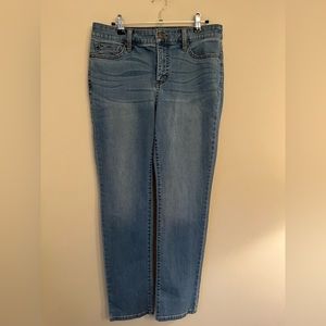 St Johns Bay Jeans Straight Leg Size 8