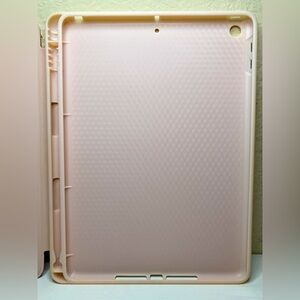 Blush iPad Foldable Protective Case