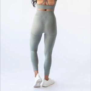 ACTA Seamless Compression Legging