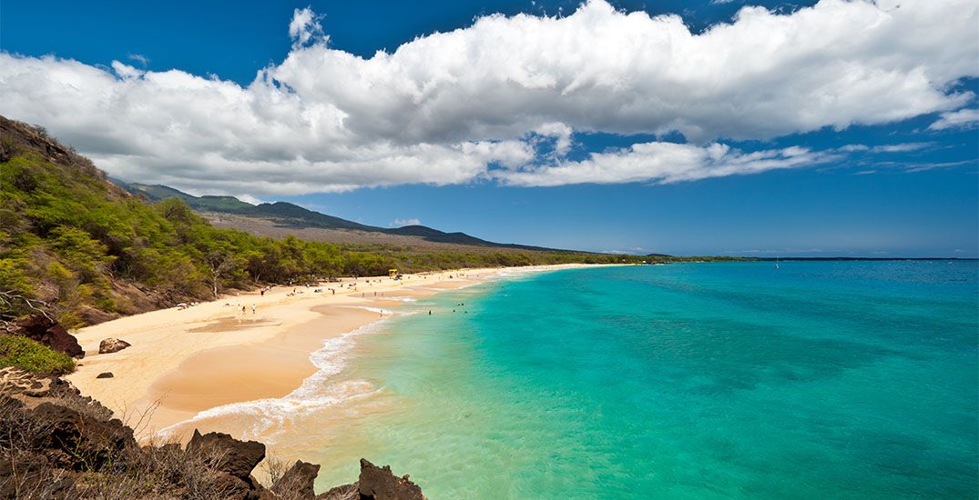 Makena Beach in Maui, Hawaii (Chris Howey/Shutterstock)