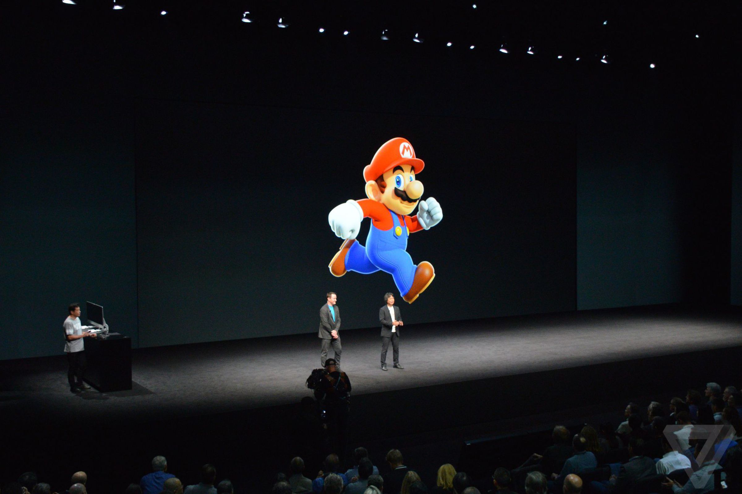 Super Mario iOS Announcement photos