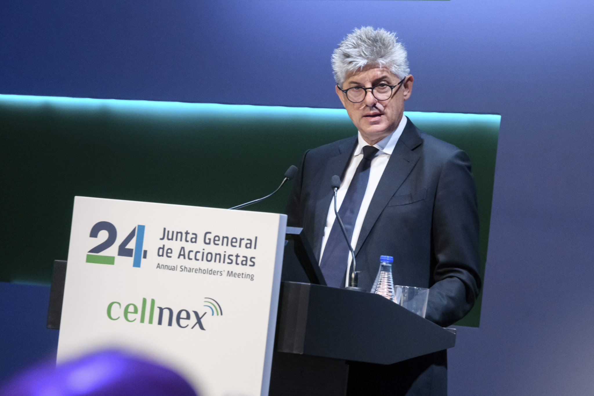 Marco Patuano es el CEO de Cellnex.