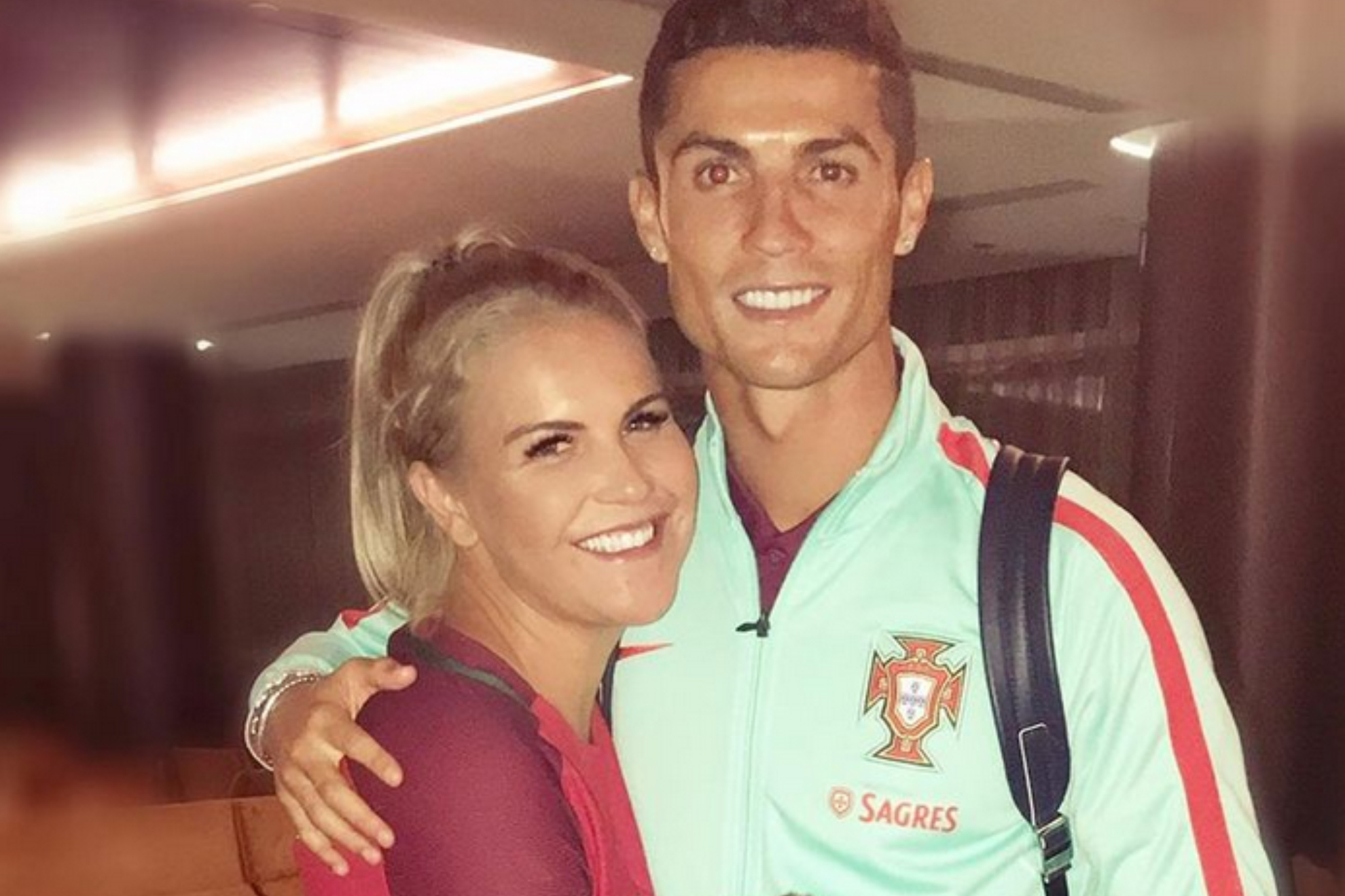 Katia Aveiro with Cristiano Ronaldo. / INSTAGRAM