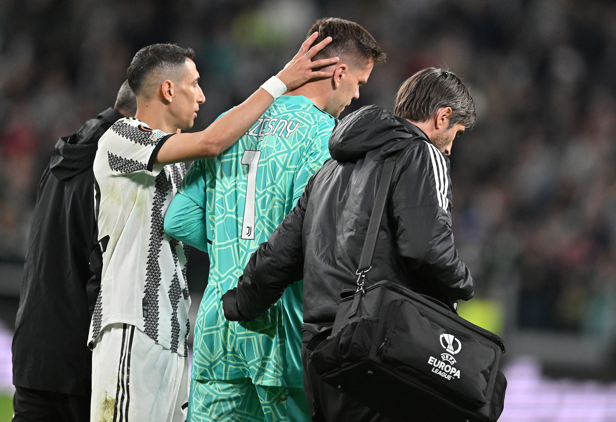 Juventus Woiciech Szczesny leaves the pitch