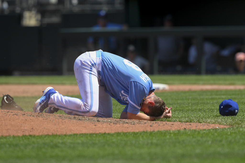 Royals pitcher Ryan Yarbrough is enduring head fractures after being disturbingly hit with a 106-mph ball