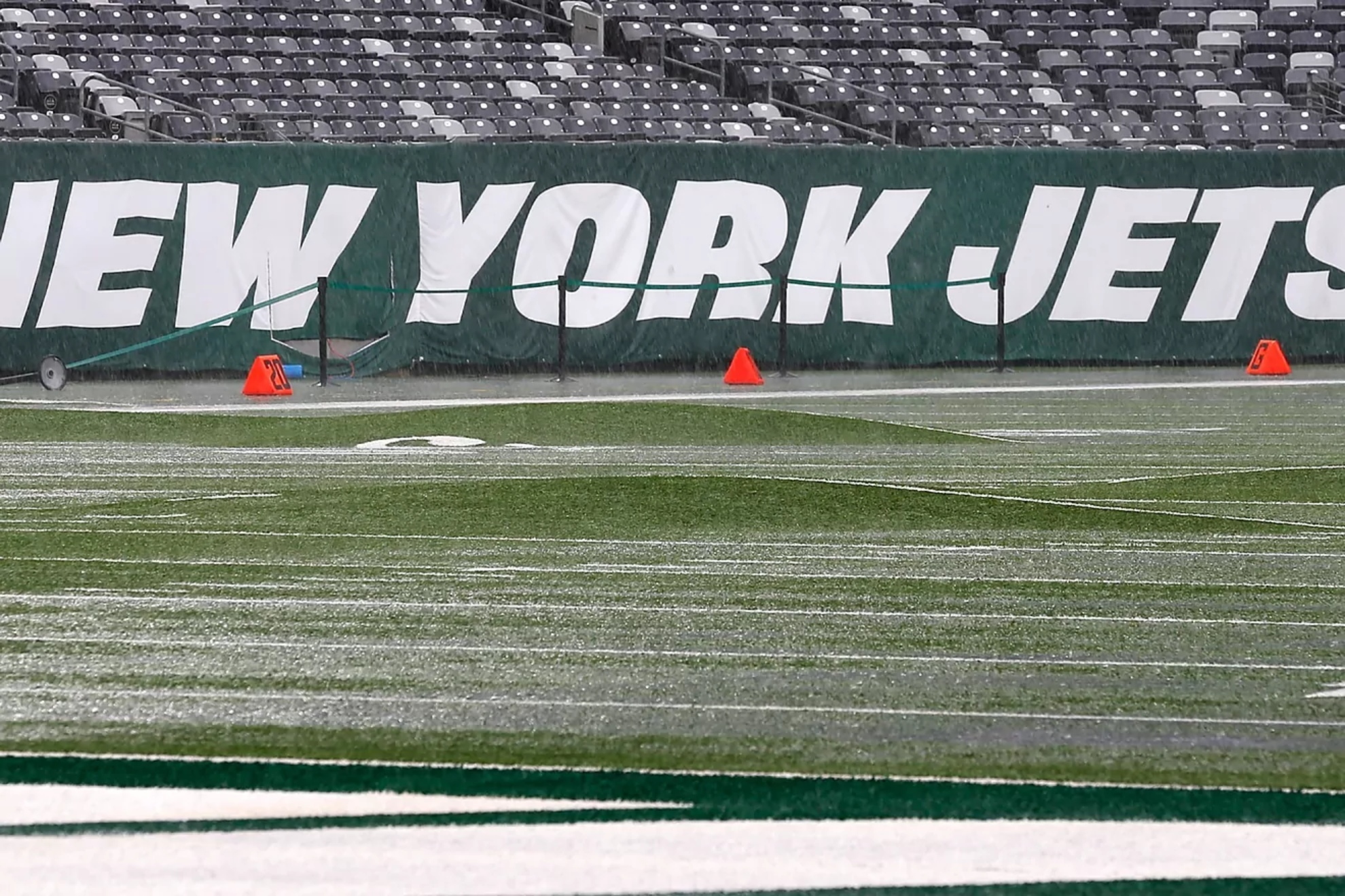 Heavy rain at MetLife Stadium