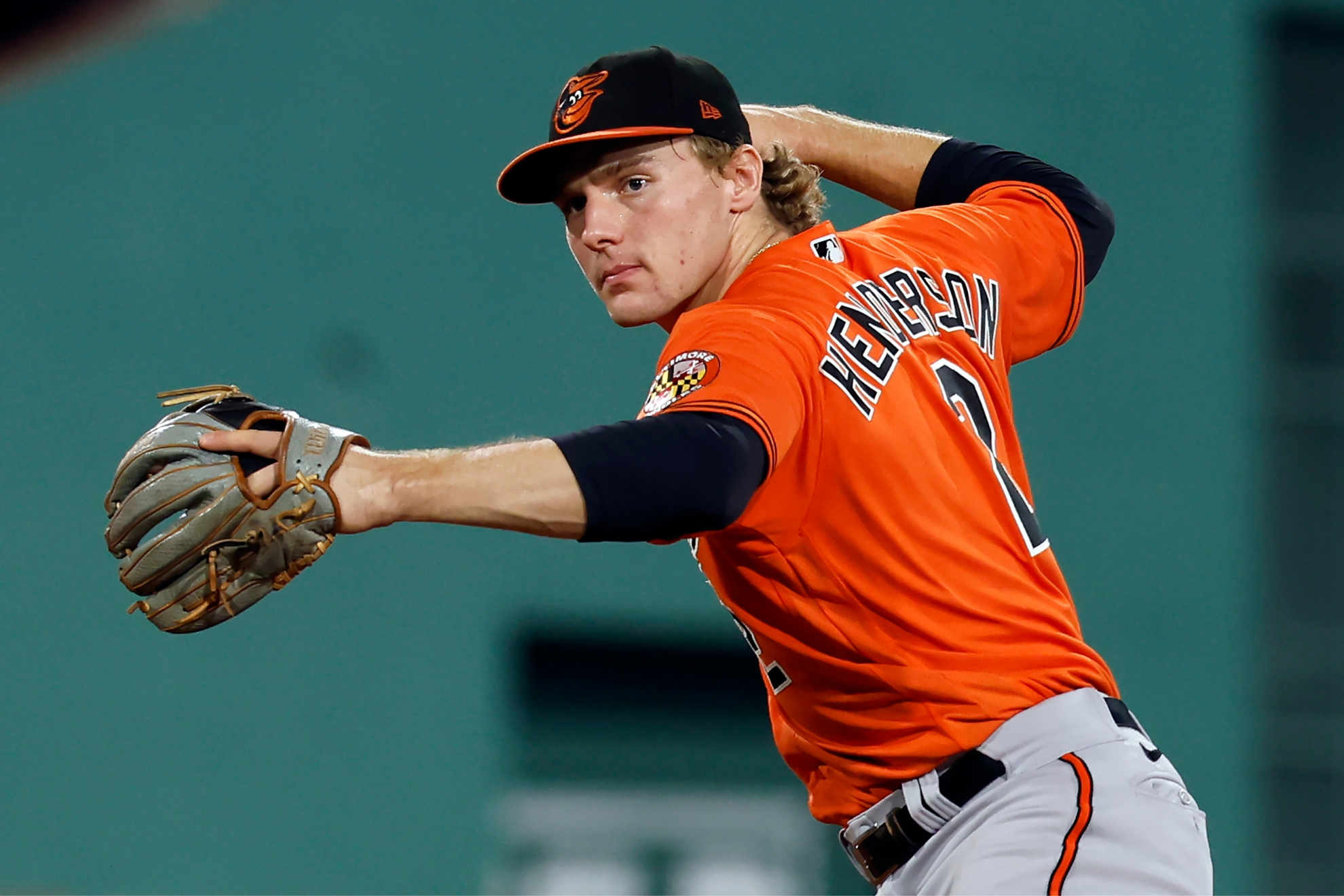 Henderson, who primarily played third base, is the first Oriole since 1989 to win Rookie of the Year.