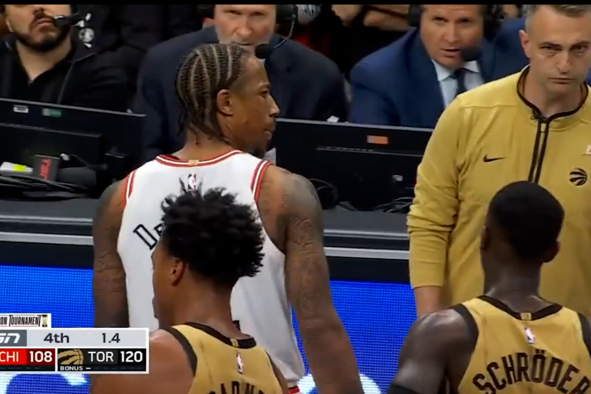 Chicago Bulls DeRozan confronts his former teams bench and gets ejected