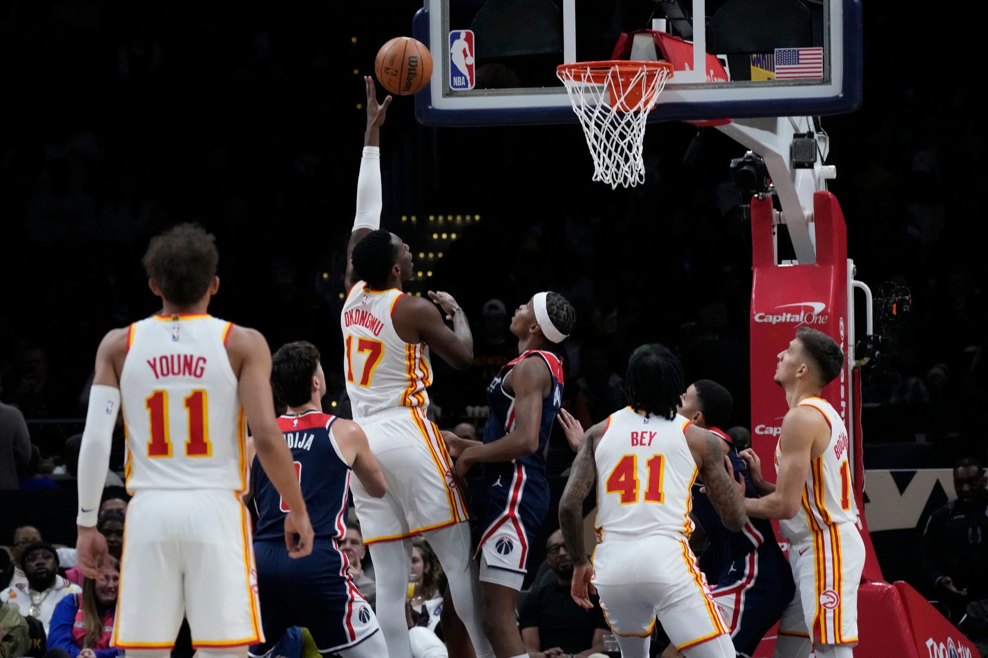 Hawks hand Wizards their 9th straight loss in blowout led by Trae Young