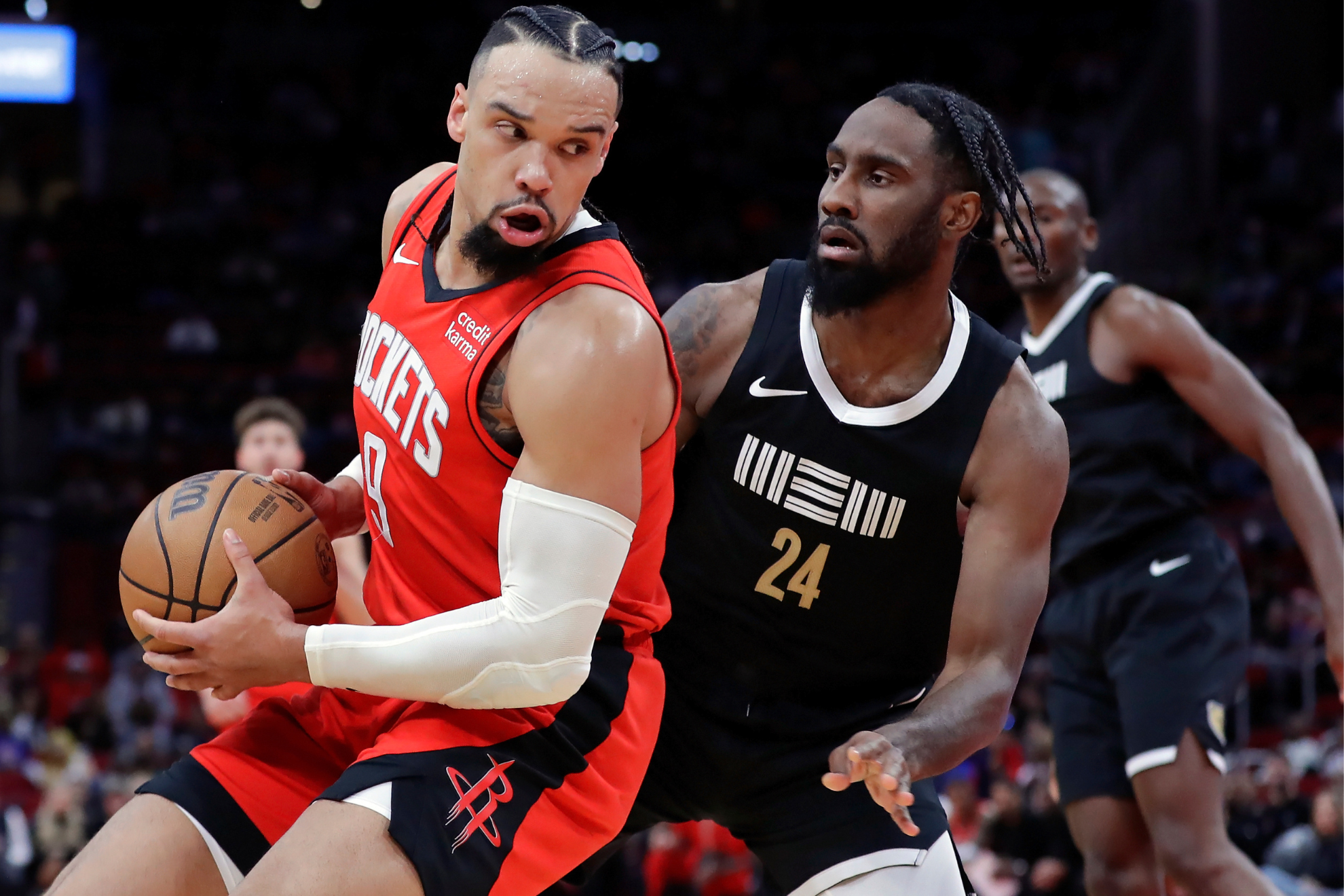 Brooks (left) departed the Grizzlies over the summer and signed a four-year contract with the rebuilding Rockets.