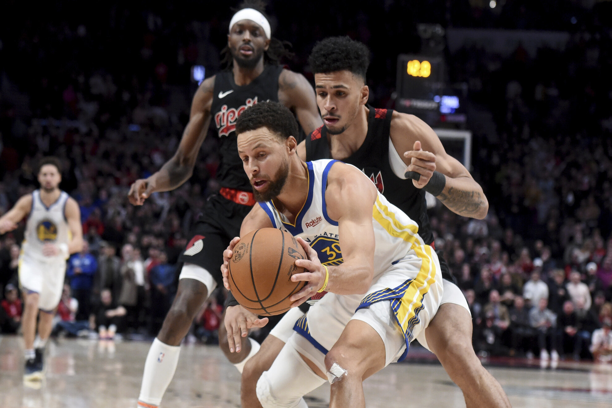 Stephen Currys 3-pointer streak ends at 268 games in Warriors win vs. Trail Blazers