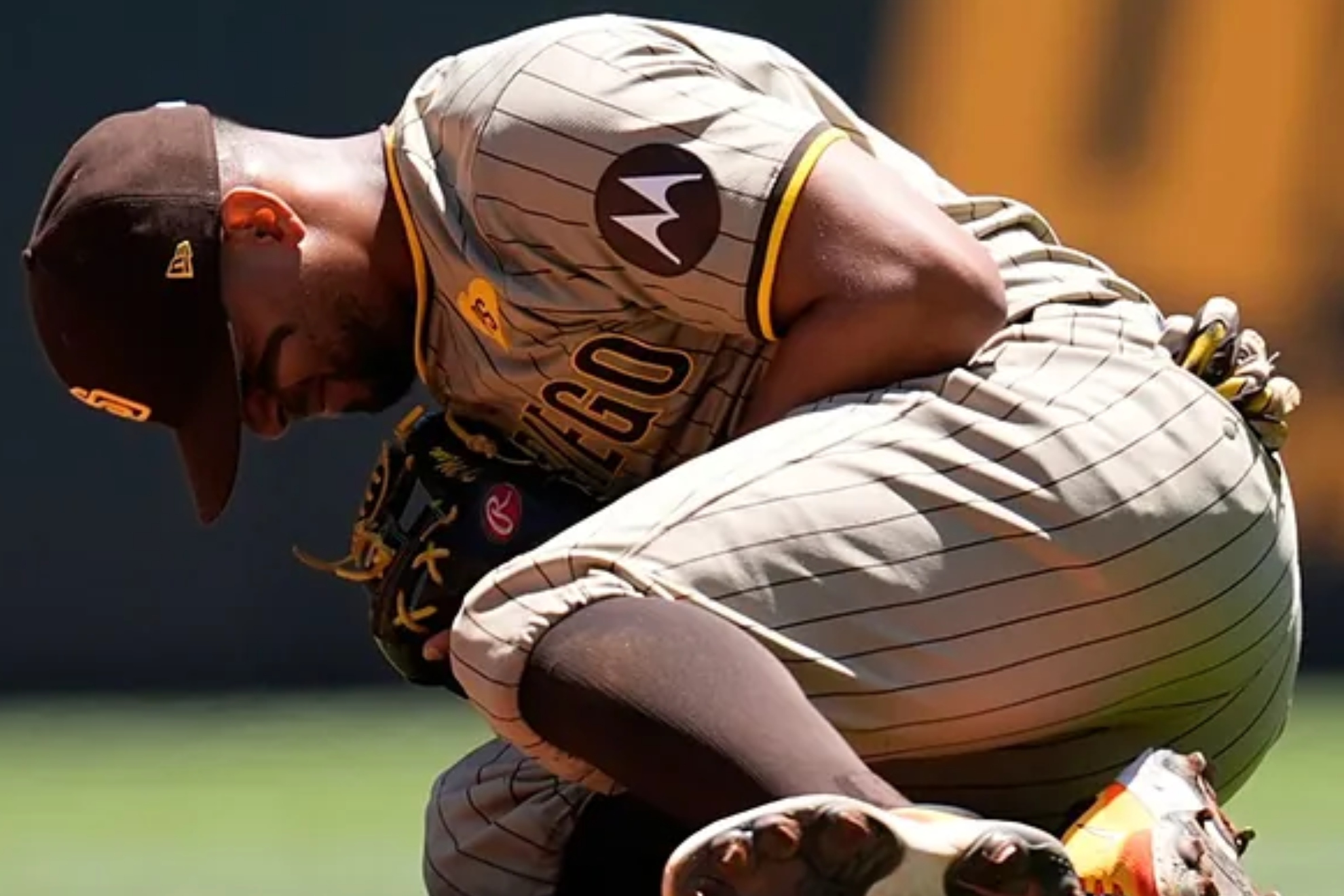 Xander Bogaerts out for the rest of the season? Padres announce he suffered a serious injury