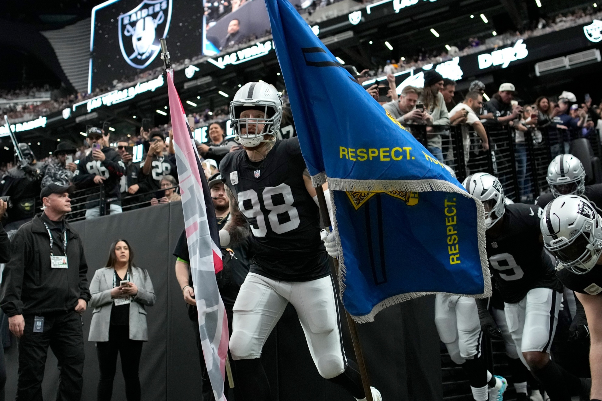 Las Vegas Raiders defensive end Maxx Crosby (98) takes the field prior to an NFL football game against the Minnesota Vikings, Sunday, Dec. 10, 2023, in Las Vegas. (AP Photo/John Locher)