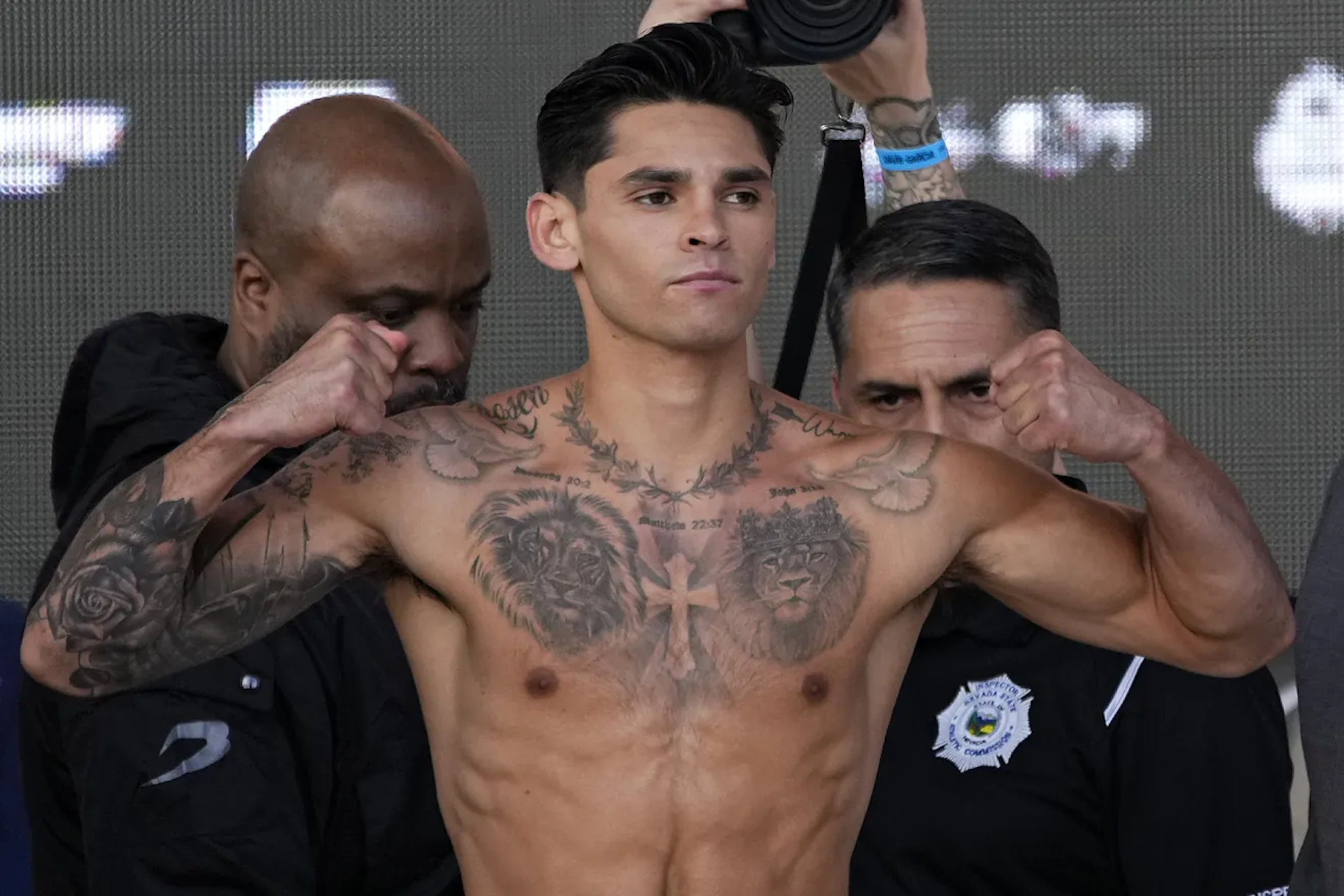 Ryan Garcia asked to stick with boxing after challenging LeBron James in a video