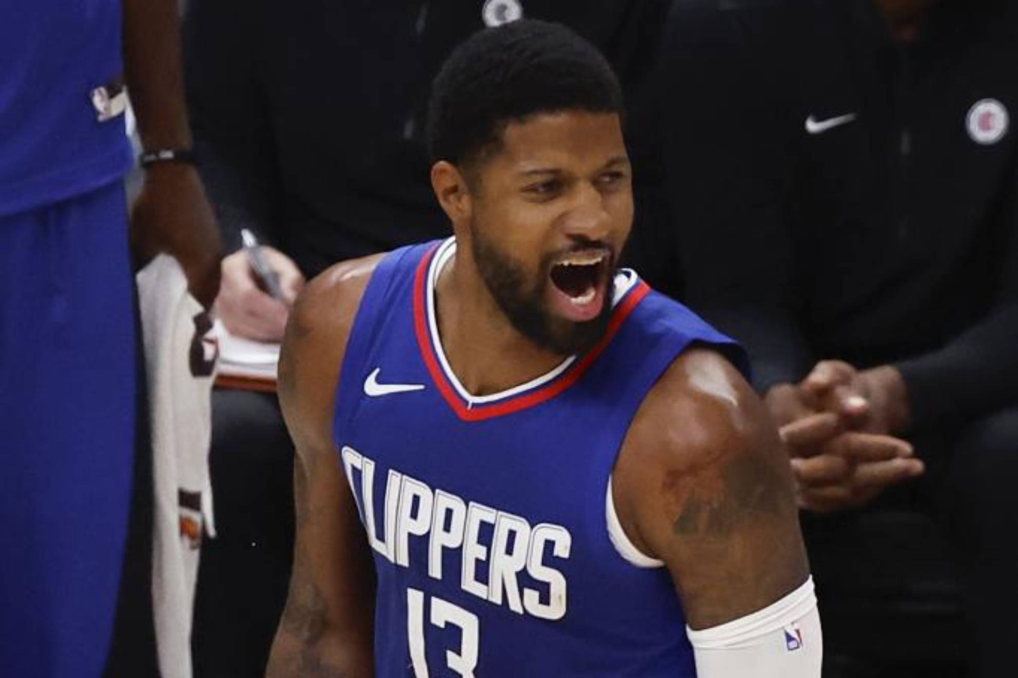 Paul George leaves the Clippers, signs with Sixers for 212 million dollars