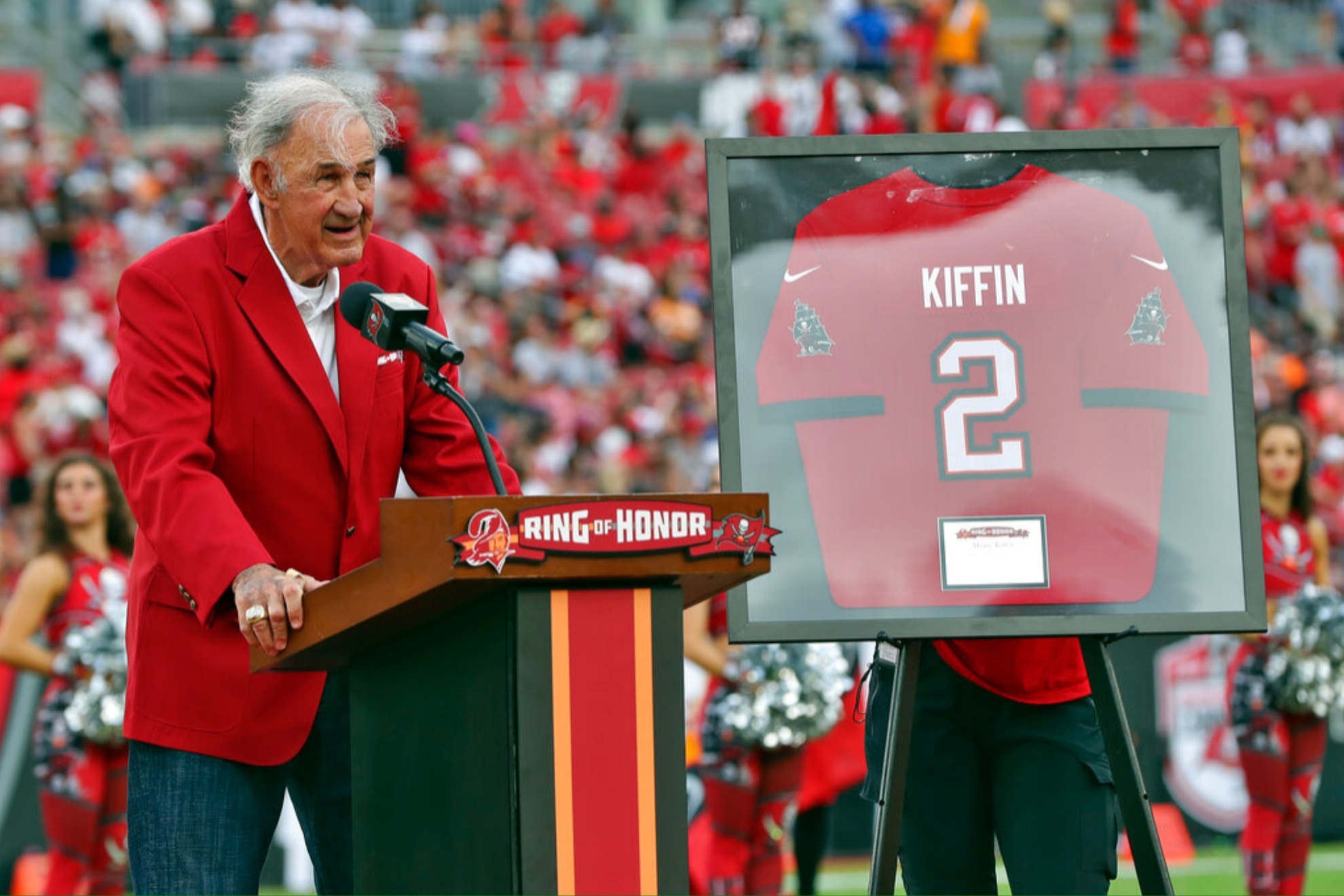 Legendary football coach Monte Kiffin passed away on Thursday, July 11th