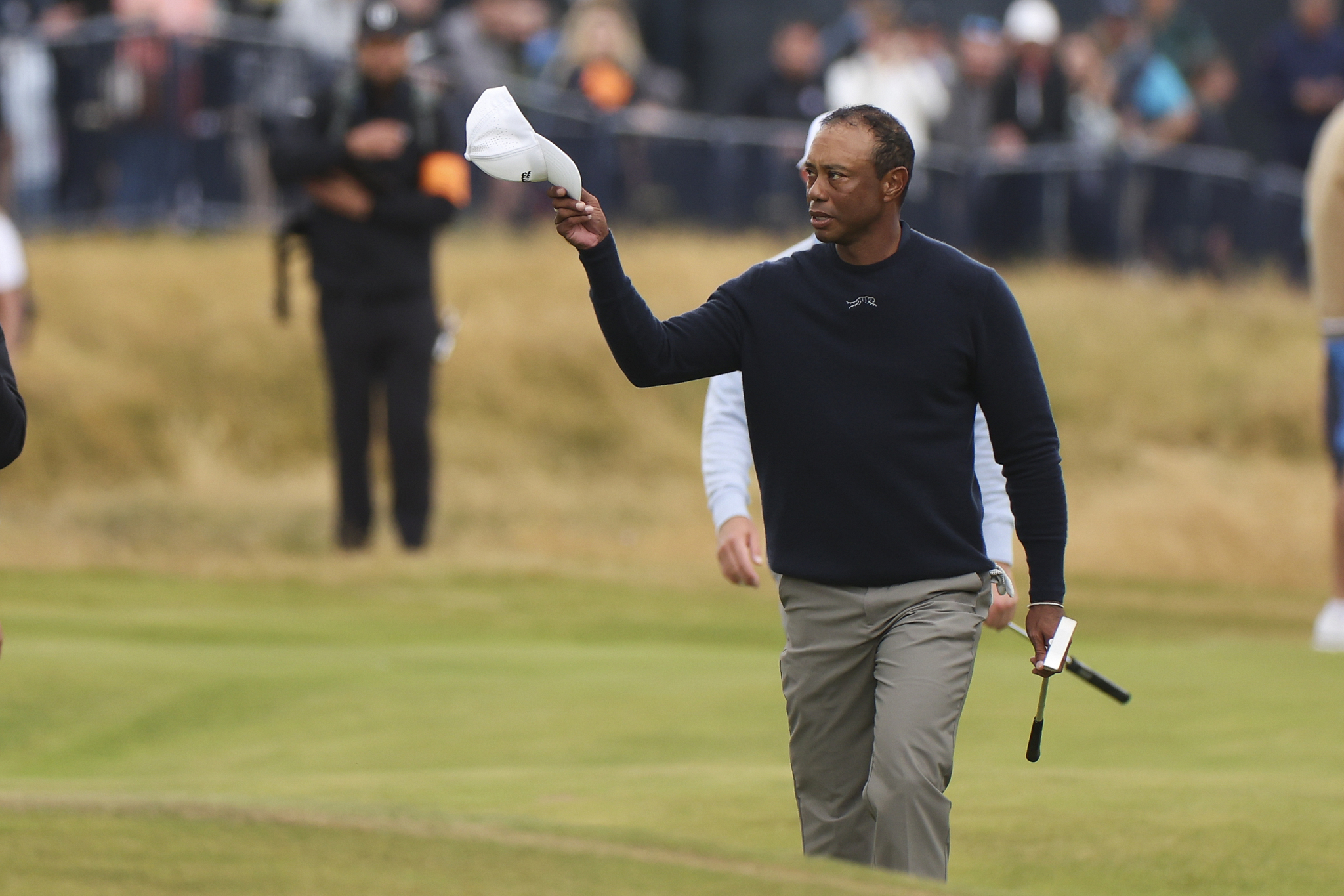 Tiger Woods and Phil Mickelsons trade of words at The Open revealed: What did they say?