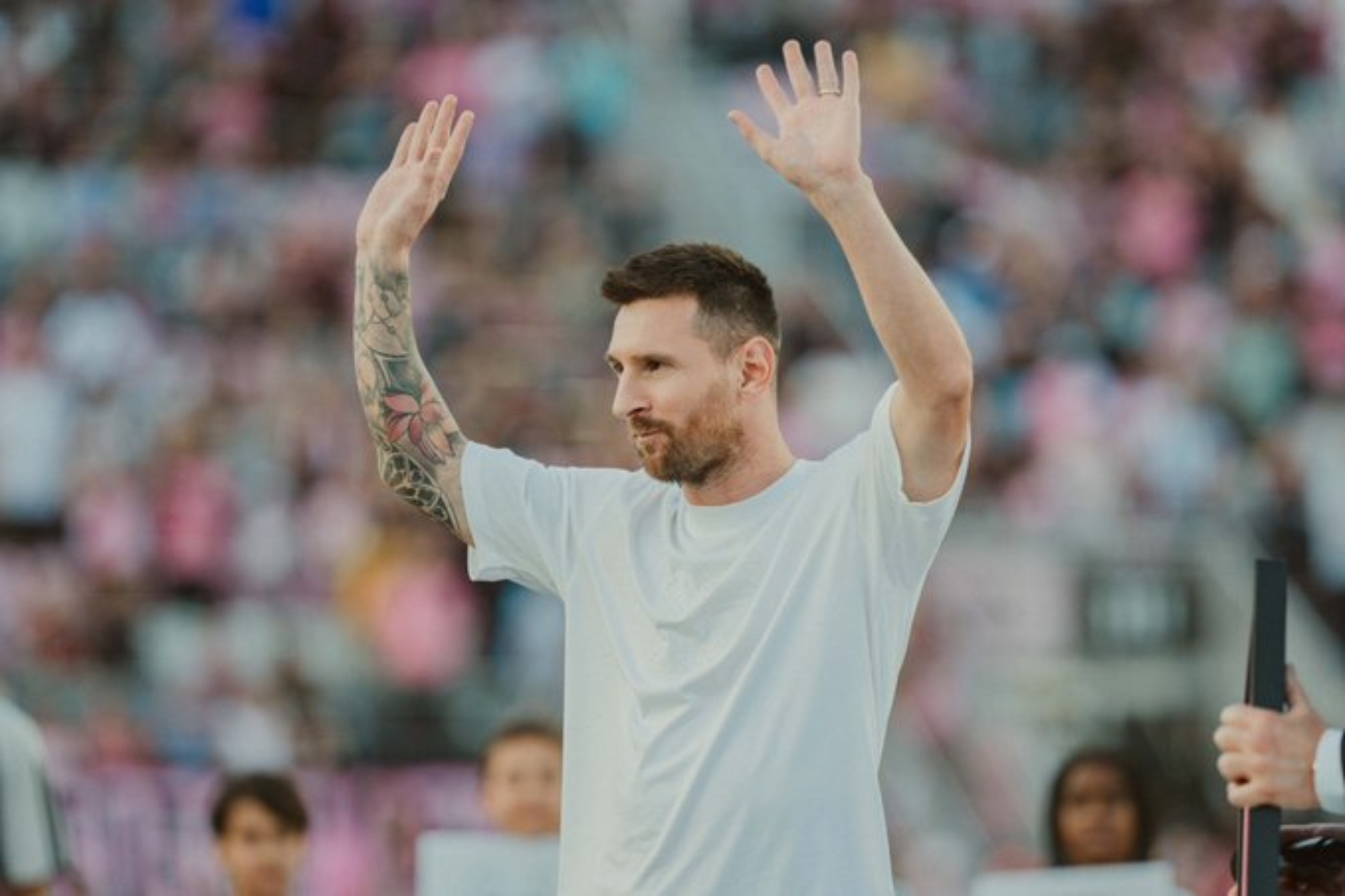 Lionel Messi honored by Inter Miami fans