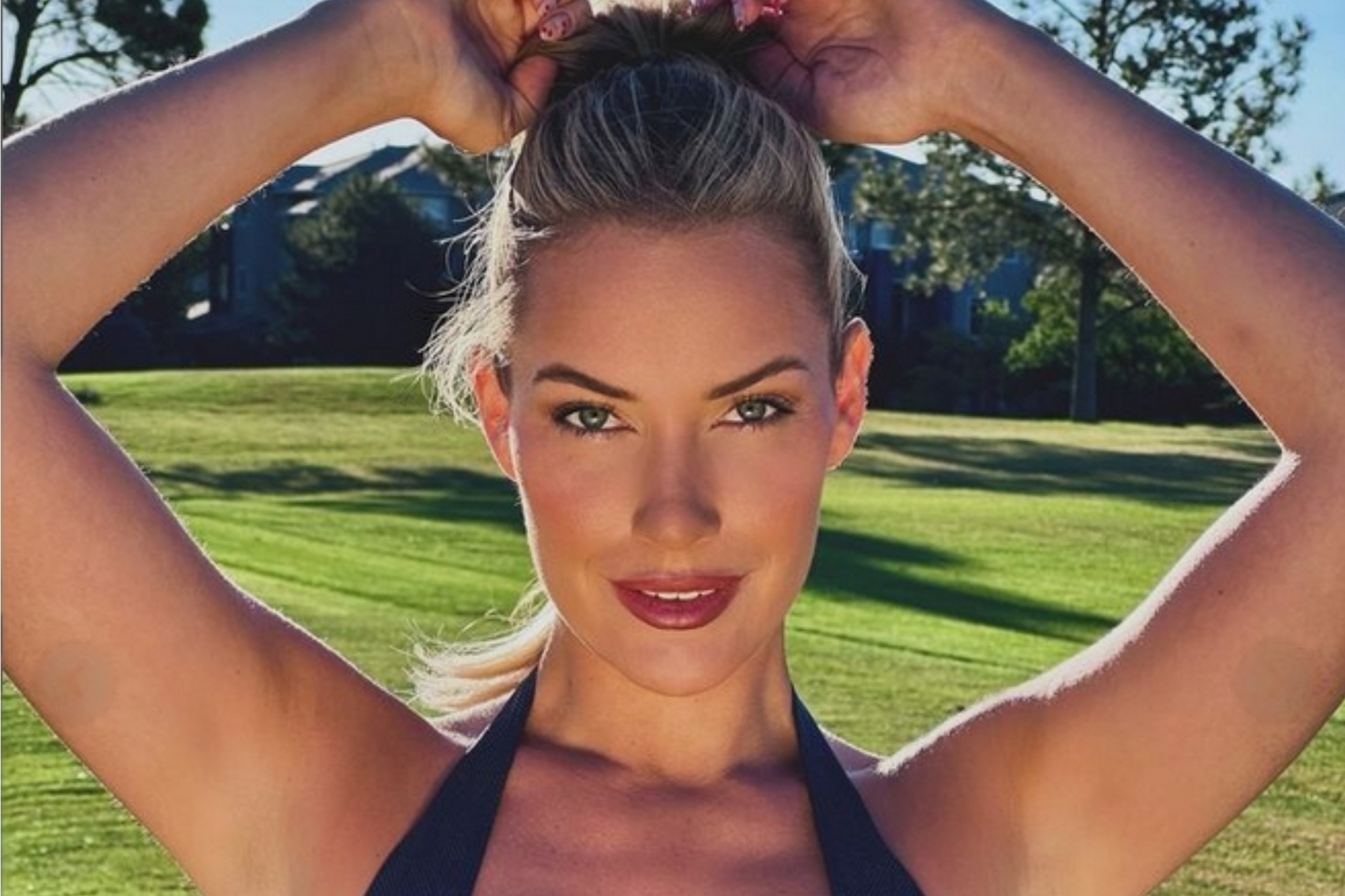 Paige Spiranac knows how to spoil her fans.