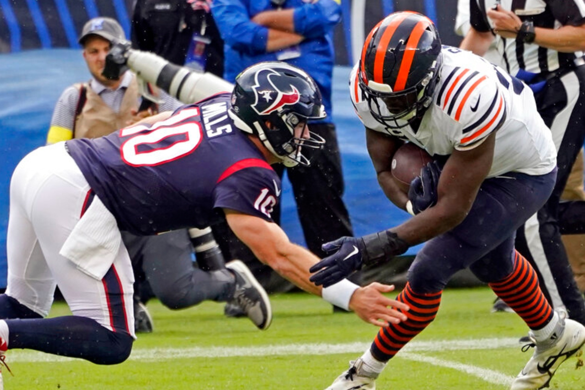 The Houston Texans and the Chicago Bears will face off in the 2024 Pro Football Hall of Fame Game