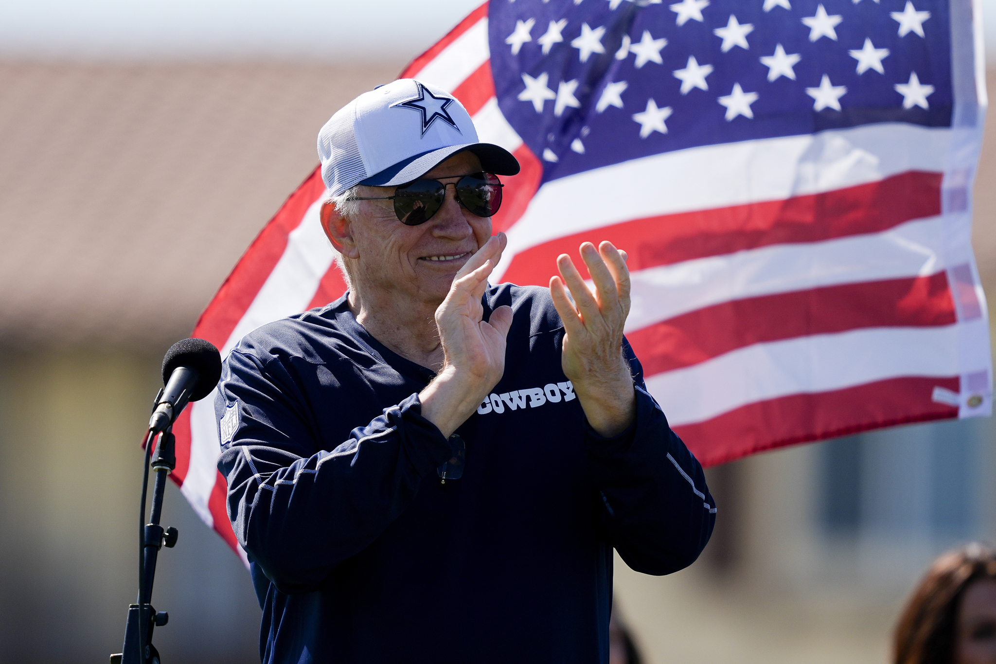 Dallas Cowboys owner Jerry Jones