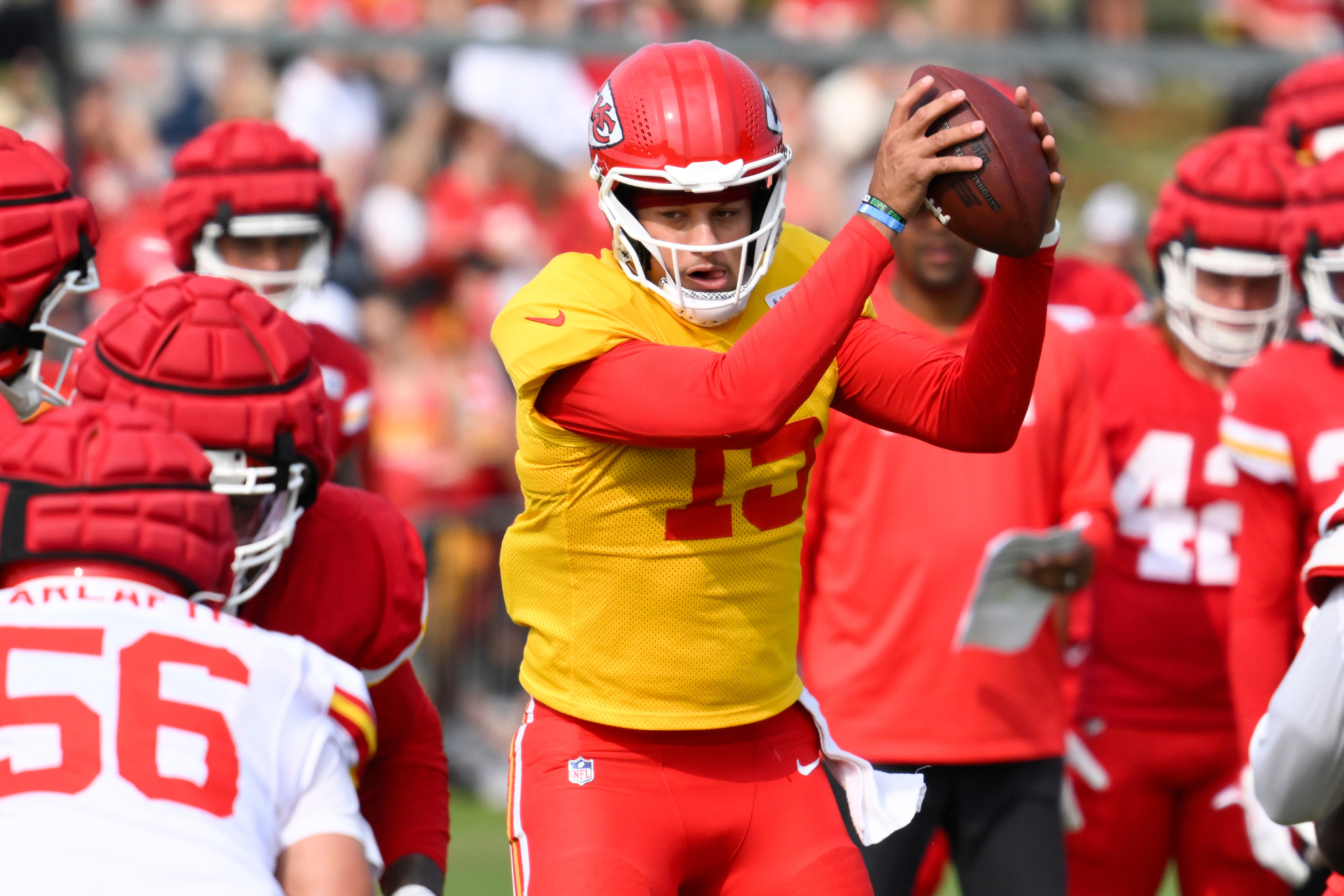 Controversial Chiefs players surprise new role revealed in Patrick Mahomes offense