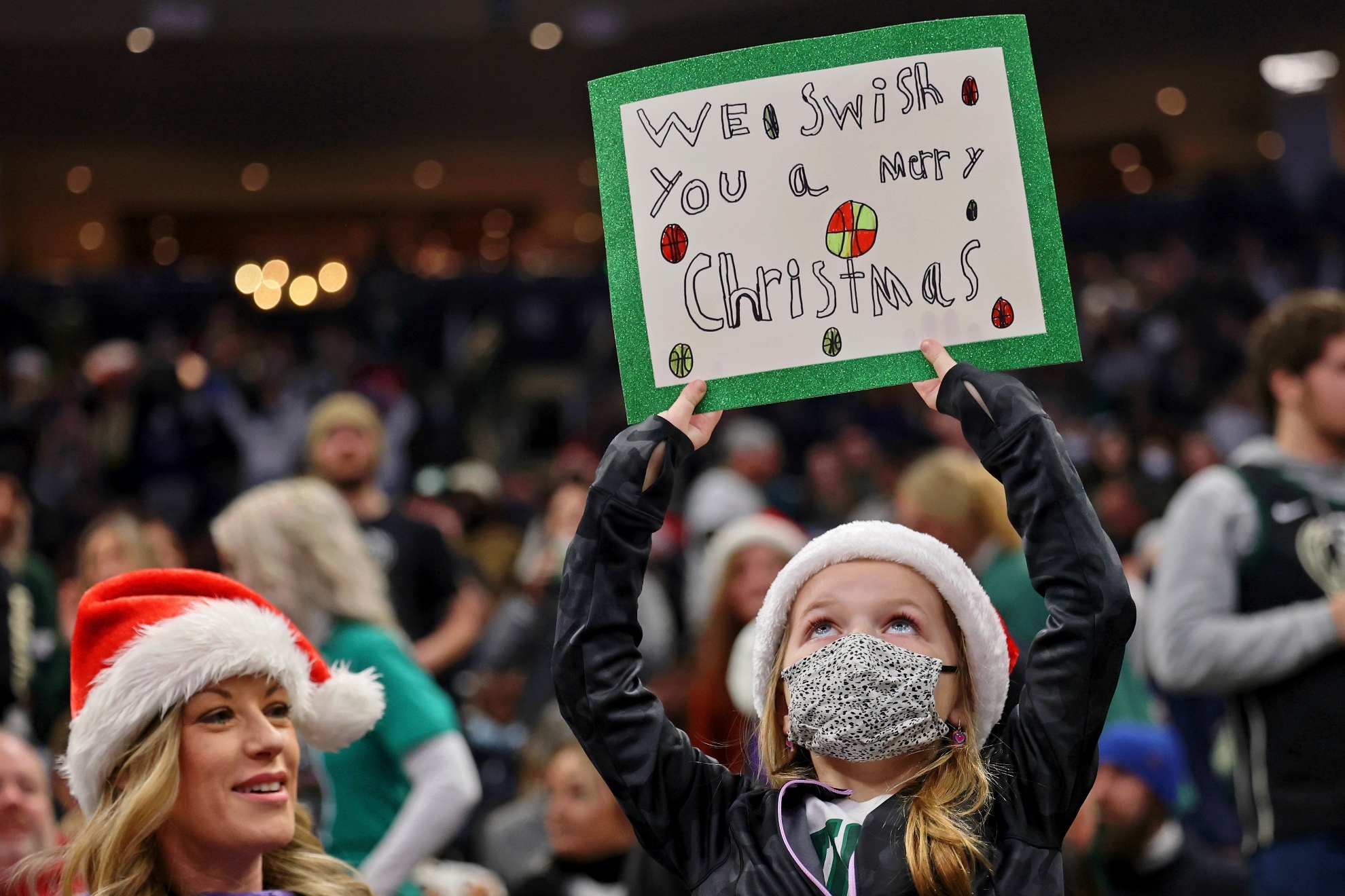 Child enjoying the Christmas NBA games