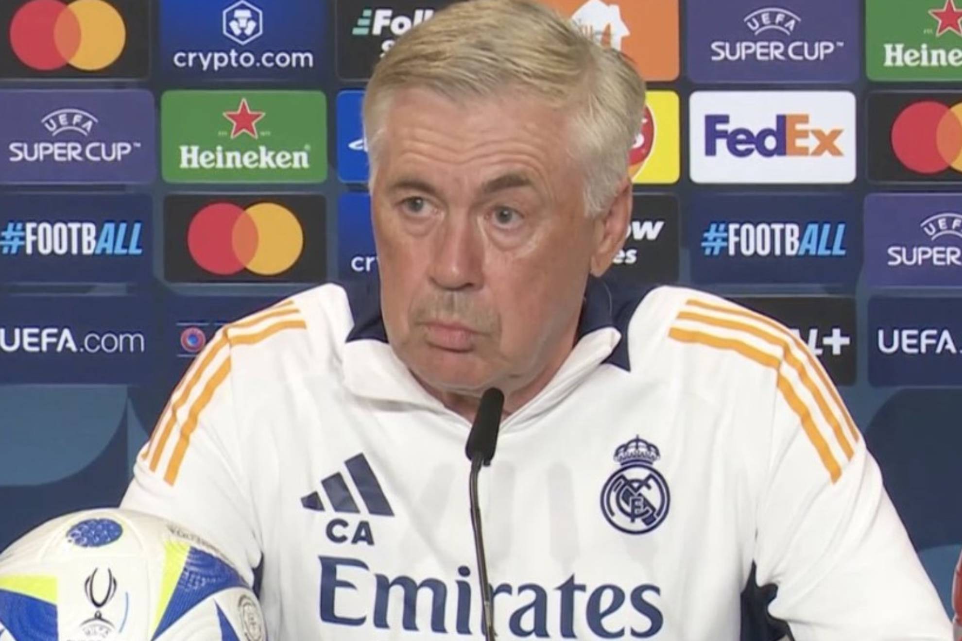 Ancelotti: No hay pr�ncipes o rey en el vestuario