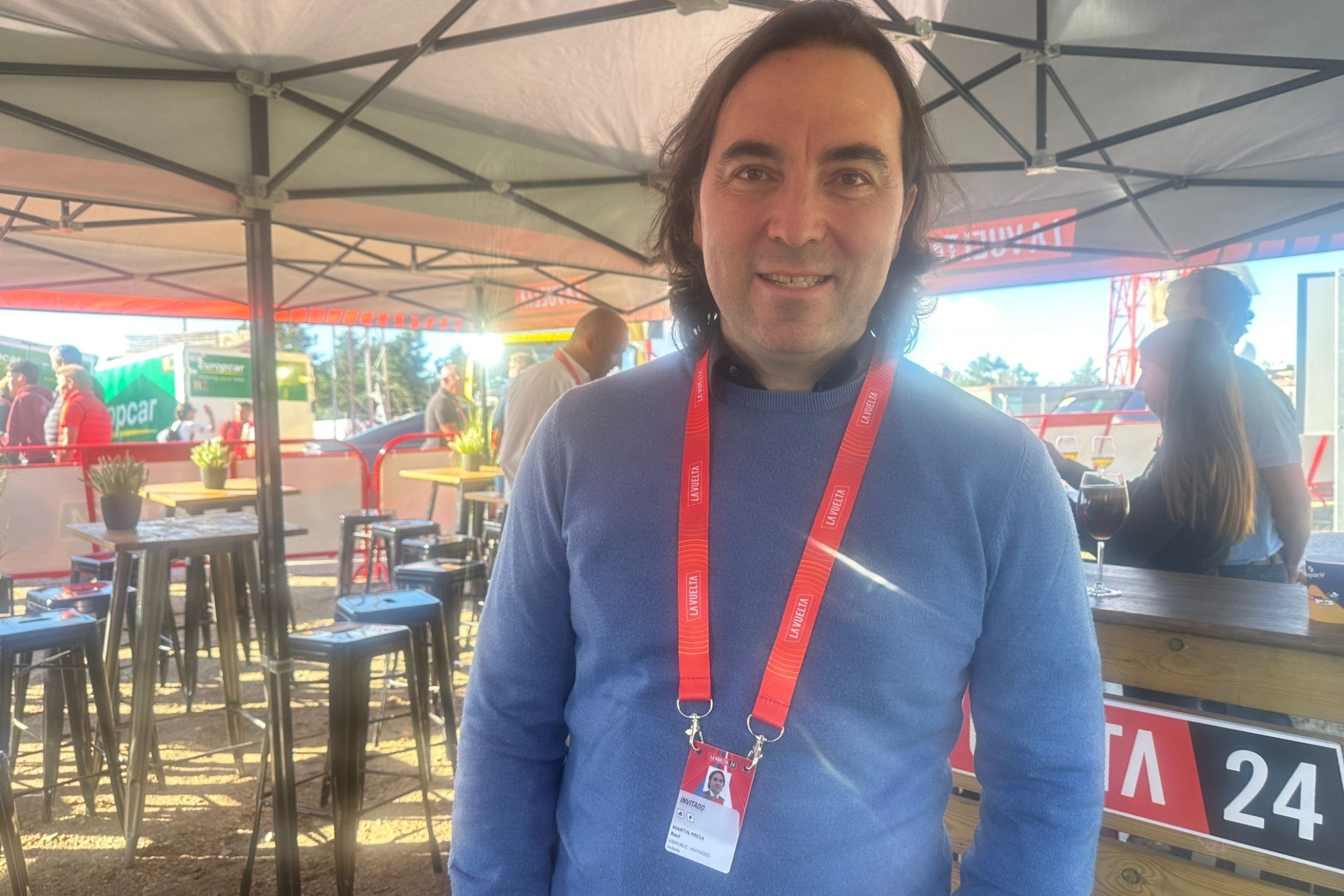 Ra�l Mart�n Presa, de visita en LaVuelta: El Rayo ser�a como Contador, que atacaba siempre