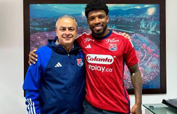 Los aficionados del cuadro rojo han reclamado refuerzos para que el equipo afronte la Liga Betplay y la Copa Sudamericana en el 2024-2. FOTO: CARLOS VELÁSQUEZ 