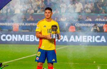 El futbolista colombiano James Rodríguez es el segundo criollo que fue elegido como mejor jugador del torneo continental. El anterior fue Carlos “El Pibe” Valderrama en 1987. FOTO: JUAN ANTONIO SÁNCHEZ 