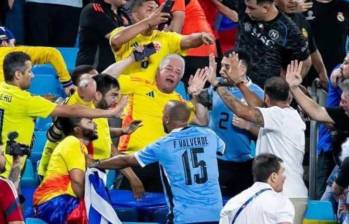 Hinchas de Colombia y Uruguay se fueron a los golpes tras finalizar el partido por la Copa América 2024. FOTO: Getty