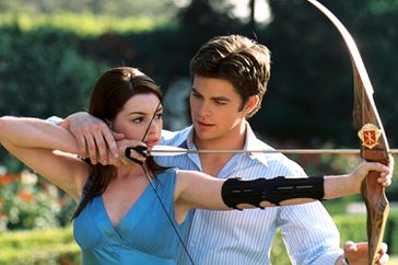 Anne Hathaway and Chris Pine in "The Princess Diaries 2."