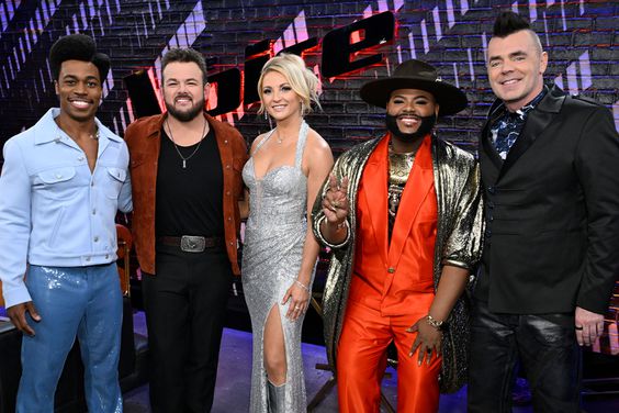 THE VOICE -- "Live Finale Part 1" Episode 2517A -- Pictured: (l-r) Nathan Chester, Josh Sanders, Karen Waldrup, Asher HaVon, Bryan Olesen (