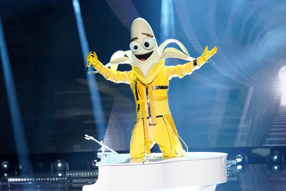 THE MASKED SINGER