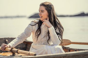 Hailee Steinfeld as Emily Dickinson on 'Dickinson'