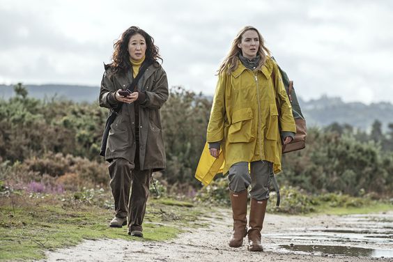 Sandra Oh as Eve Polastri, Jodie Comer as Villanelle Killing Eve _ Season 4, Episode 8