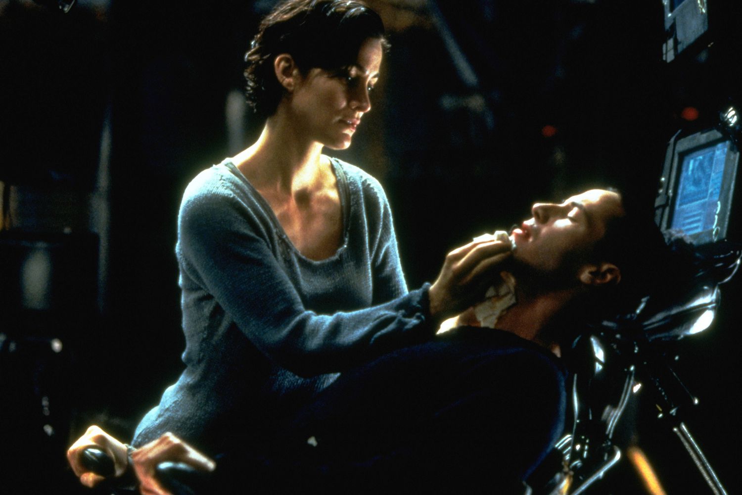 Carrie-Anne Moss and Keanu Reeves in The Matrix (Photo by Ronald Siemoneit/Sygma/Sygma via Getty Images)