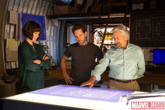 Hope (Evangeline Lilly), Scott (Paul Rudd), and Hank (Michael Douglas) strategize