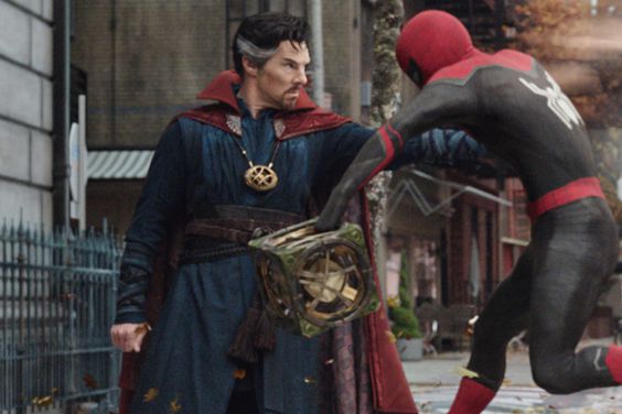 Benedict Cumberbatch Doctor Strange in Spider-Man: No Way Home