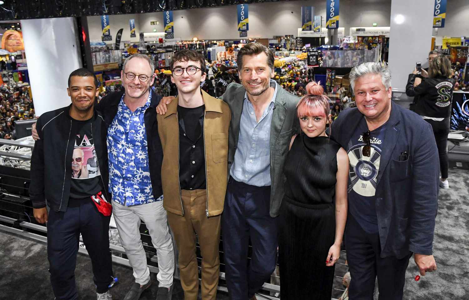 SAN DIEGO, CALIFORNIA - JULY 19: (L-R) Jacob Anderson, Liam Cunningham, Isaac Hempstead, Nikolaj Coster-Waldau, Maisie Williams, and Conleth Hill at &ldquo;Game Of Thrones&rdquo; Comic Con Autograph Signing 2019 on July 19, 2019 in San Diego, California. (Photo by Jeff Kravitz/FilmMagic for HBO)