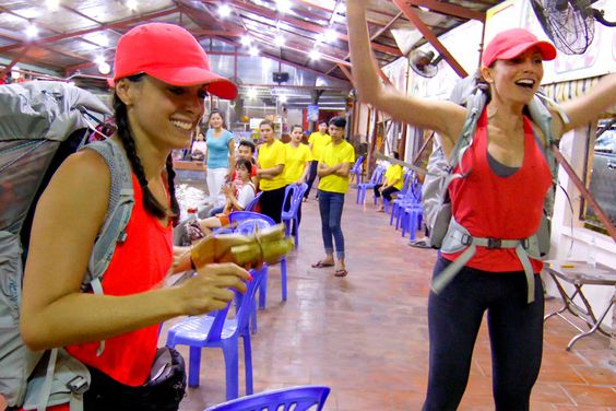 "Here Fishy, Fishy"- Pictured L-R: Eliza Orlins and Corinne Kaplan of THE AMAZING RACE airing Wednesday, May 1 (9:00-10:00 PM, ET/PT) on the CBS Television Network. Photo: CBS ÃÂ©2019 CBS Broadcasting, Inc. All Rights Reserved